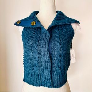 NWT Jessica Simpson sweater tops Button Front xs adjustable neck Teal